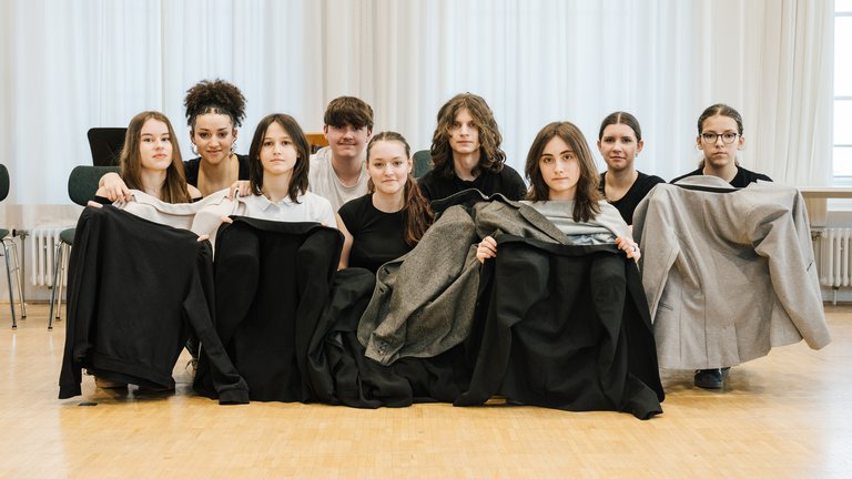 „wir_jetzt_hier“ – Das Wir steht im Mi ttelpunkt